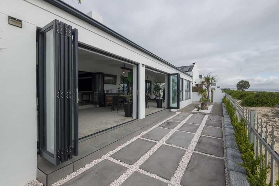3 Bedroom Property for Sale in Laaiplek Western Cape